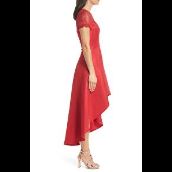 Lady in red chi chi London - Picture 3 of 4